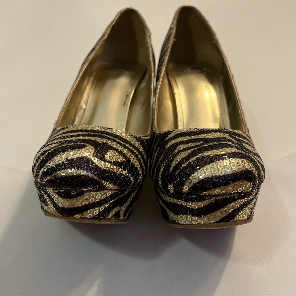 Steve Madden Gold Sequin Zebra Stripe Heel - image 5